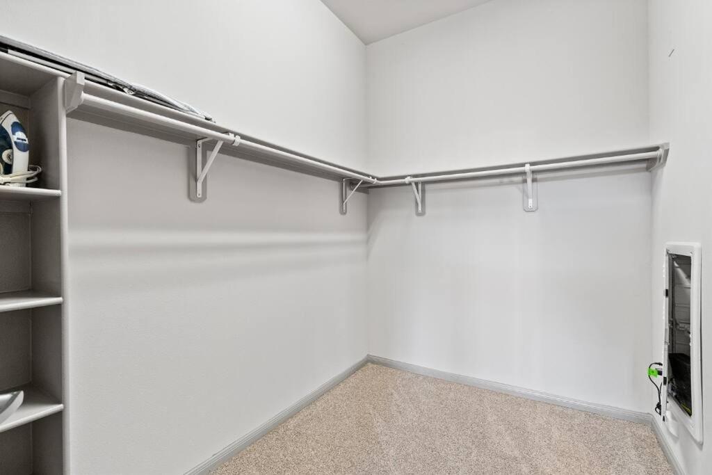 Modern Austin 2Br 2B Apt With Pool Parking & Wifi Exterior foto